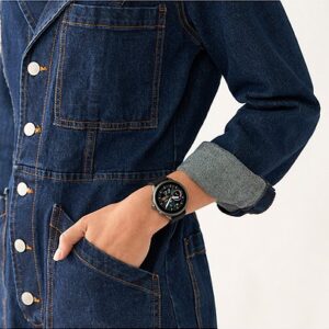 Fossil Gen 6 Wellness Edition Smartwatch Black Silicone and Interchangeable Strap and Bumper Set