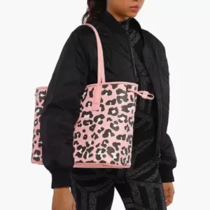 MCM Aren Medium Shopper in Leopard Visetos Blossom Pink