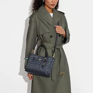 Mollie Tote 25 In Signature Chambray Denim Multi