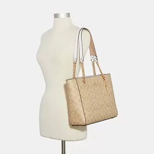 Cammie Chain Tote In Signature Canvas Light Khaki Chalk